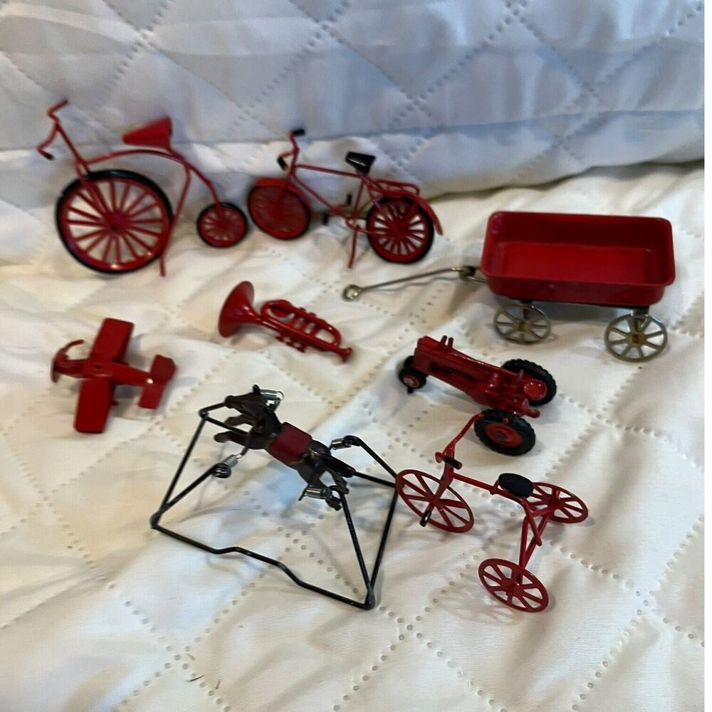 Vtg Set Of 8 Miniature Dollhouse Red Metal Tandem Bicycle Tricycle Wagon Trumpet